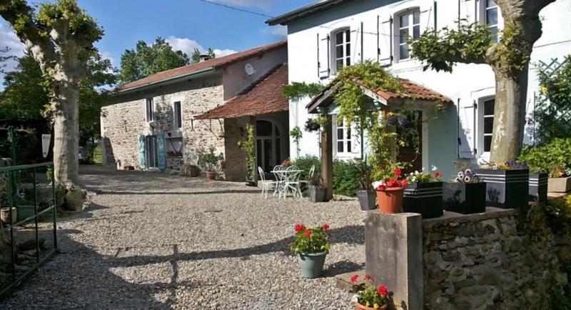 Maison De La Riviere